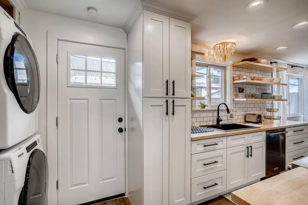 Family Townhome Near Mountains & Olde Town Arvada Eksteriør bilde